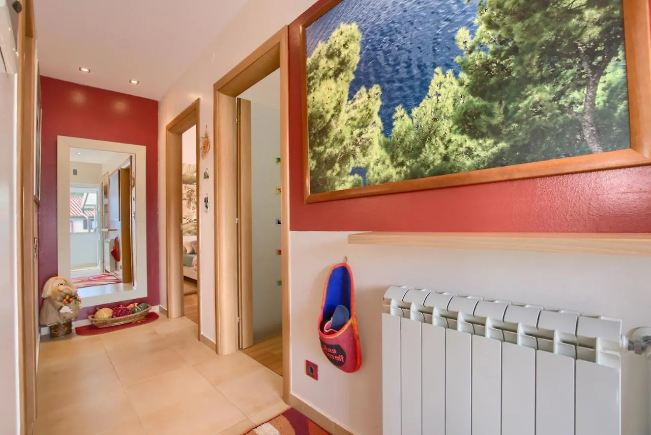 Tomisha Apartment Pjescana Uvala Croatia